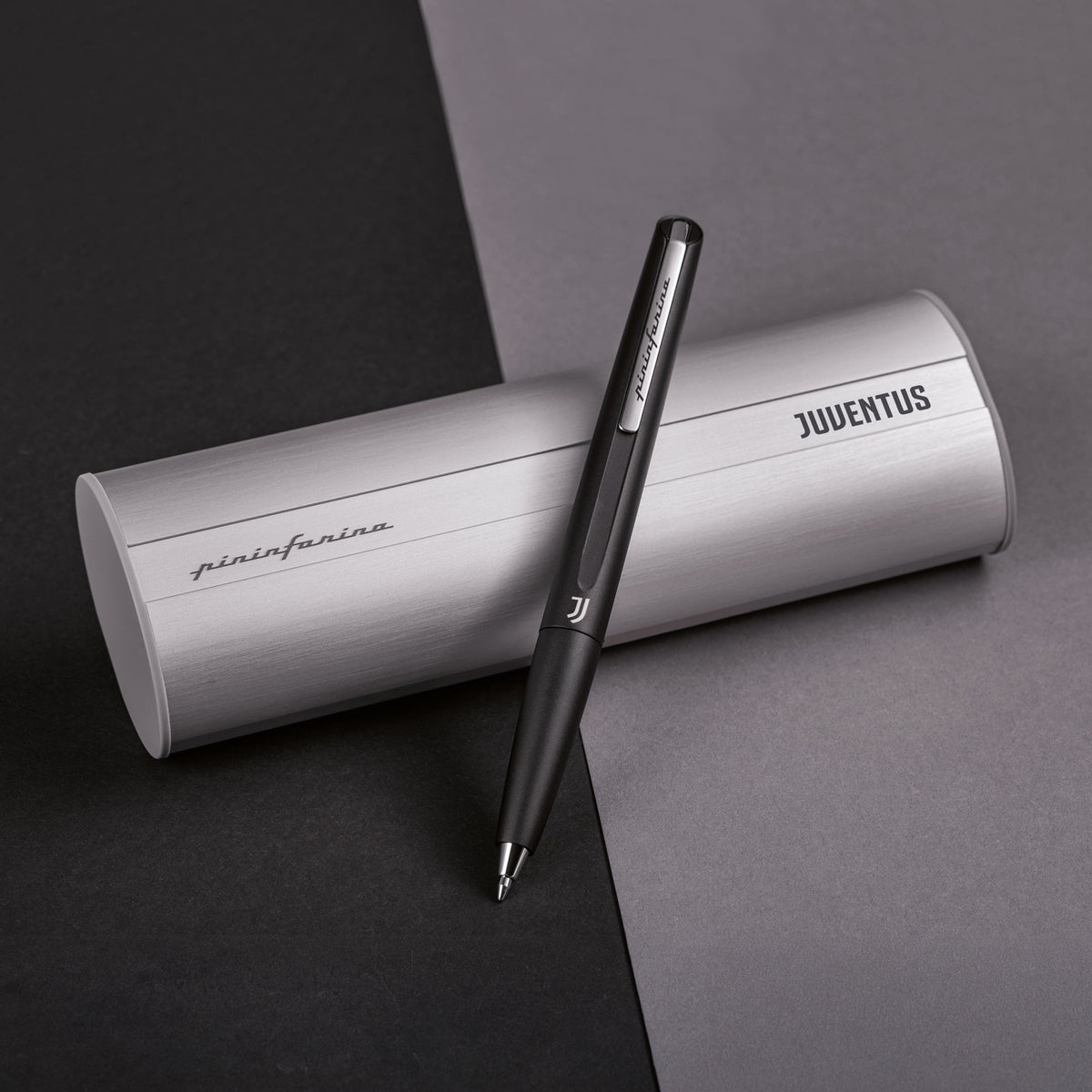 Pininfarina PF TWO Ballpoint Juventus - Retractable tip ballpoint pen with twist mechanism