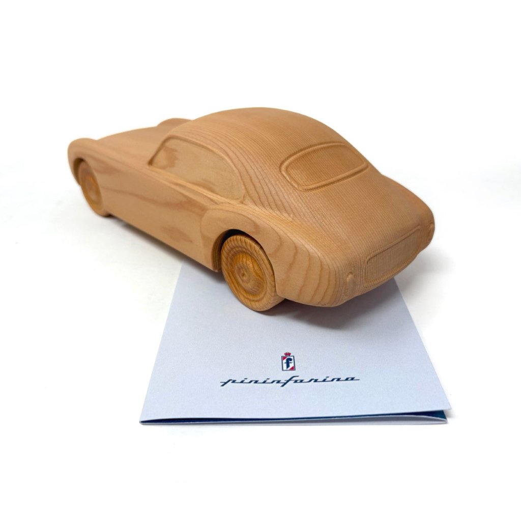 Pininfarina Shop - Modellini - CISITALIA 202 Berlinetta - 1:18 - modello in cedro da collezione