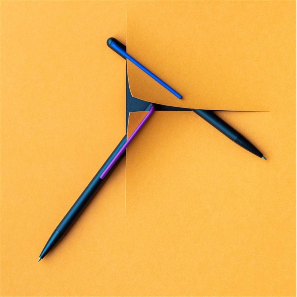 Pininfarina Shop - Penne e Stilo - GrafeeX Ballpoint – Penna a sfera di Design con clip colorata