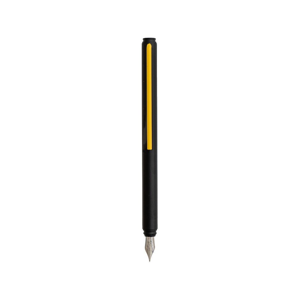 Pininfarina Shop - Penne e Stilo - GrafeeX Fountain - Penna stilografica con stelo in Ottone e clip colorata