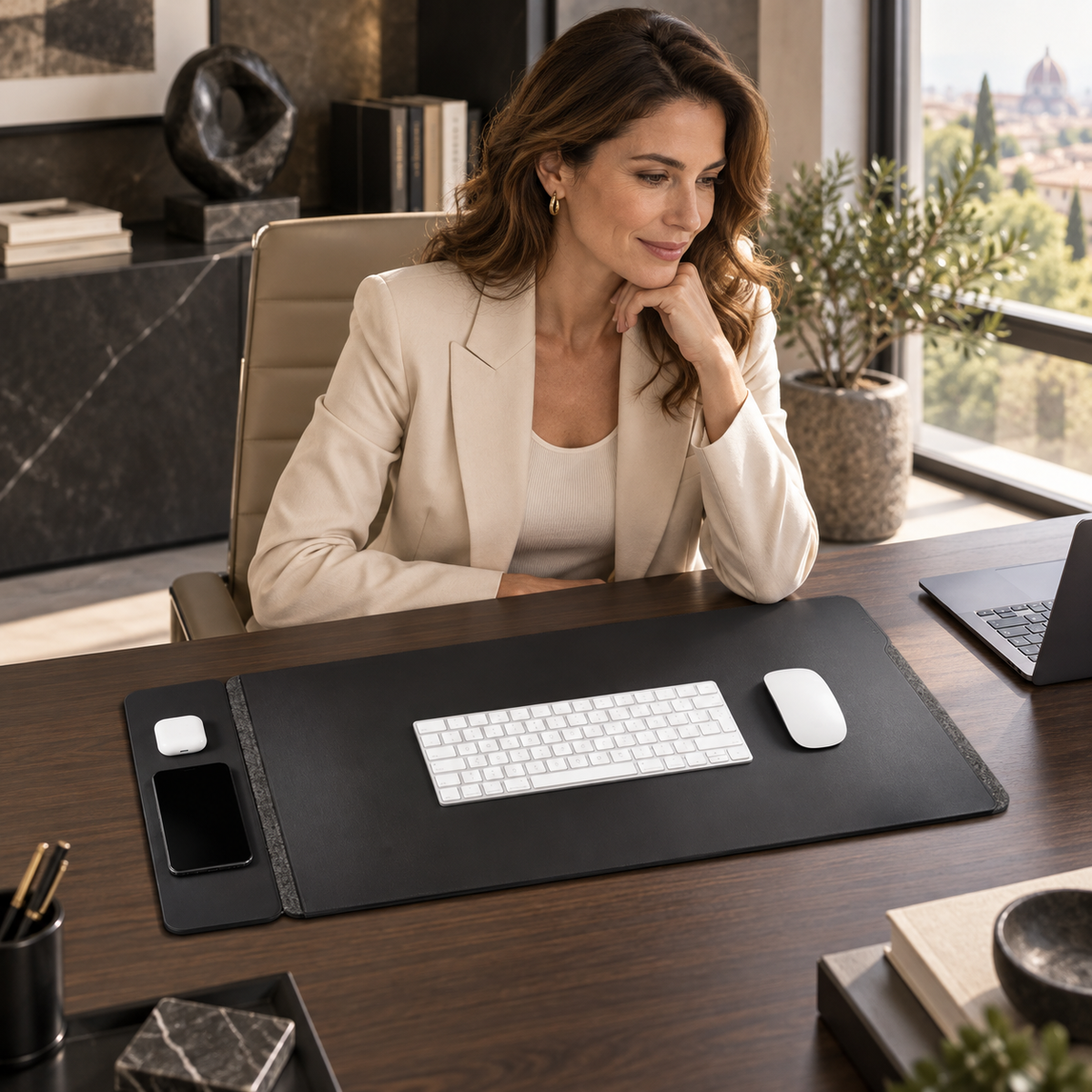 Pininfarina DeskPro with Wireless Charging – Multifunctional Desk Mat