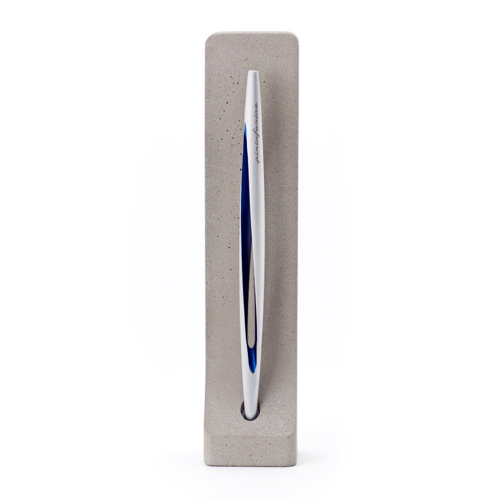 Pininfarina Shop - Penne e Stilo - Pininfarina Aero - Stilo con punta Ethergraf® e supporto da scrivania in cemento grezzo