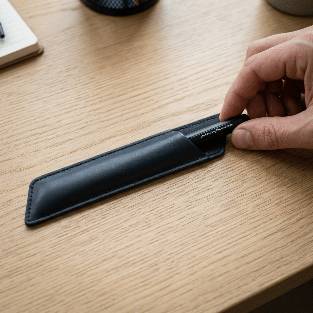 Pininfarina Shop - Accessori da scrivania - Pininfarina Folio - Porta Penna Slim Artigianale in Nappa