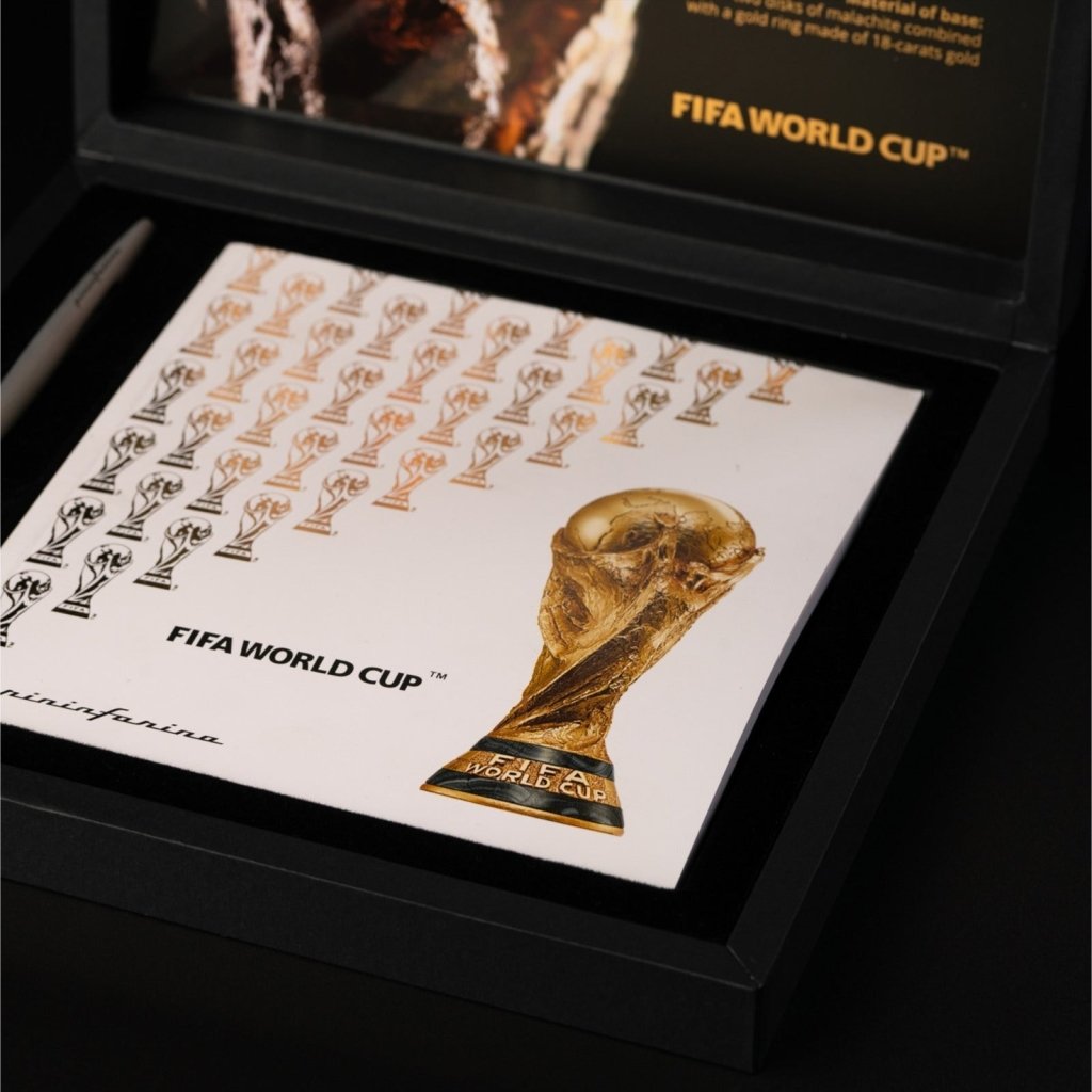 Pininfarina Shop - Set - Pininfarina Set Fifa World Cup – Notebook in Carta di Roccia con Stilo Aero in Alluminio