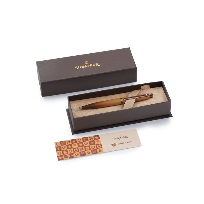 Pininfarina Shop - Penne e Stilo - Sheaffer VFM Coffee Edition – Penna a sfera Matt Brown con finiture Regal Brown PVD
