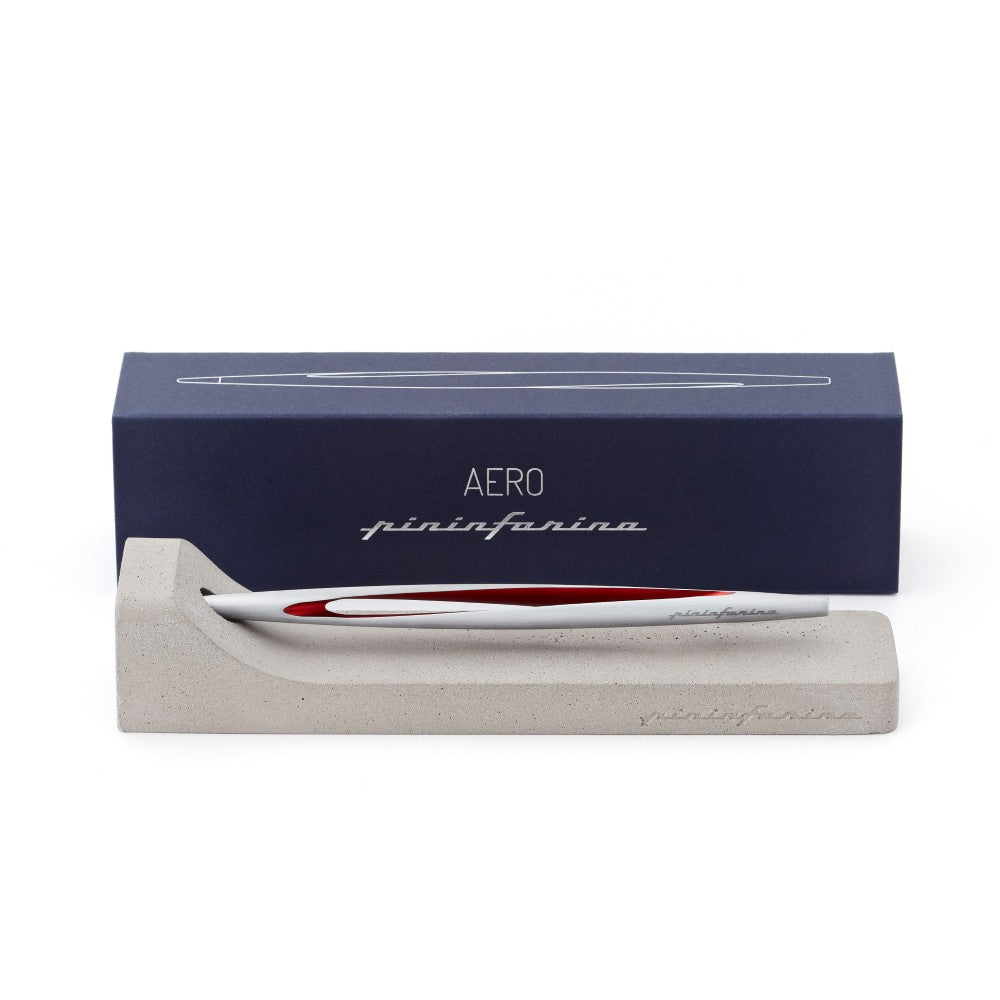 Pininfarina Aero - Stilo con punta Ethergraf® e supporto da scrivania in cemento grezzo