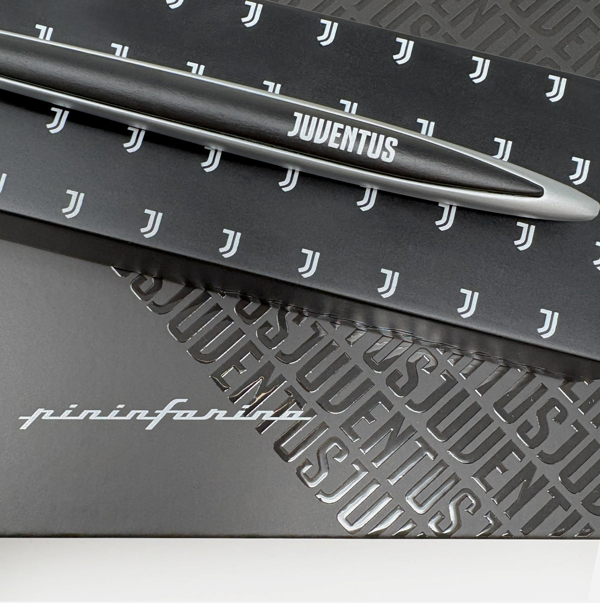 Pininfarina Cambiano Juventus Ink – Bolígrafo con base de madera