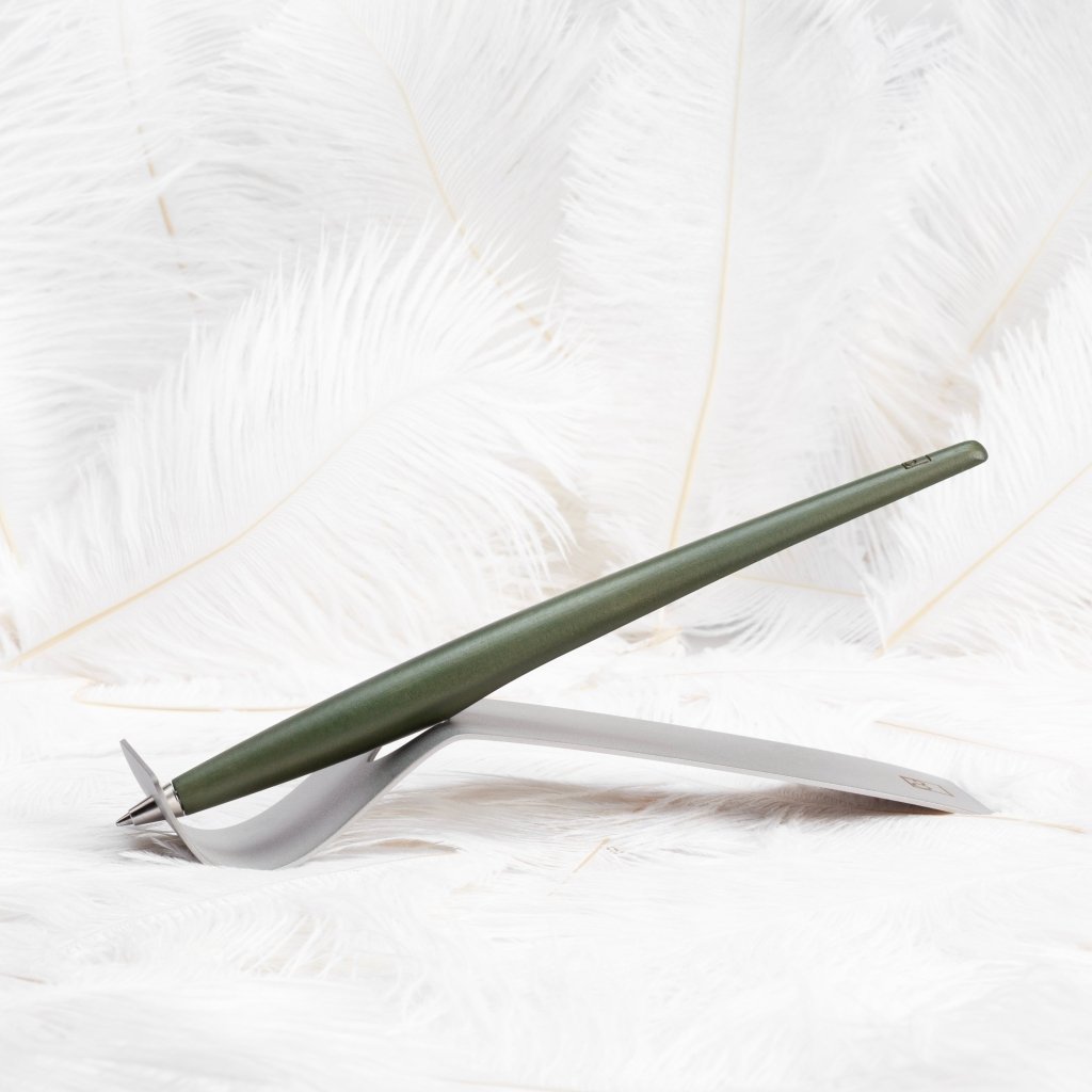Pininfarina Shop - Penne e Stilo - Forever Piuma A Modern Classic Ink – Penna a sfera in legno massello tinto con base in acciaio satinato