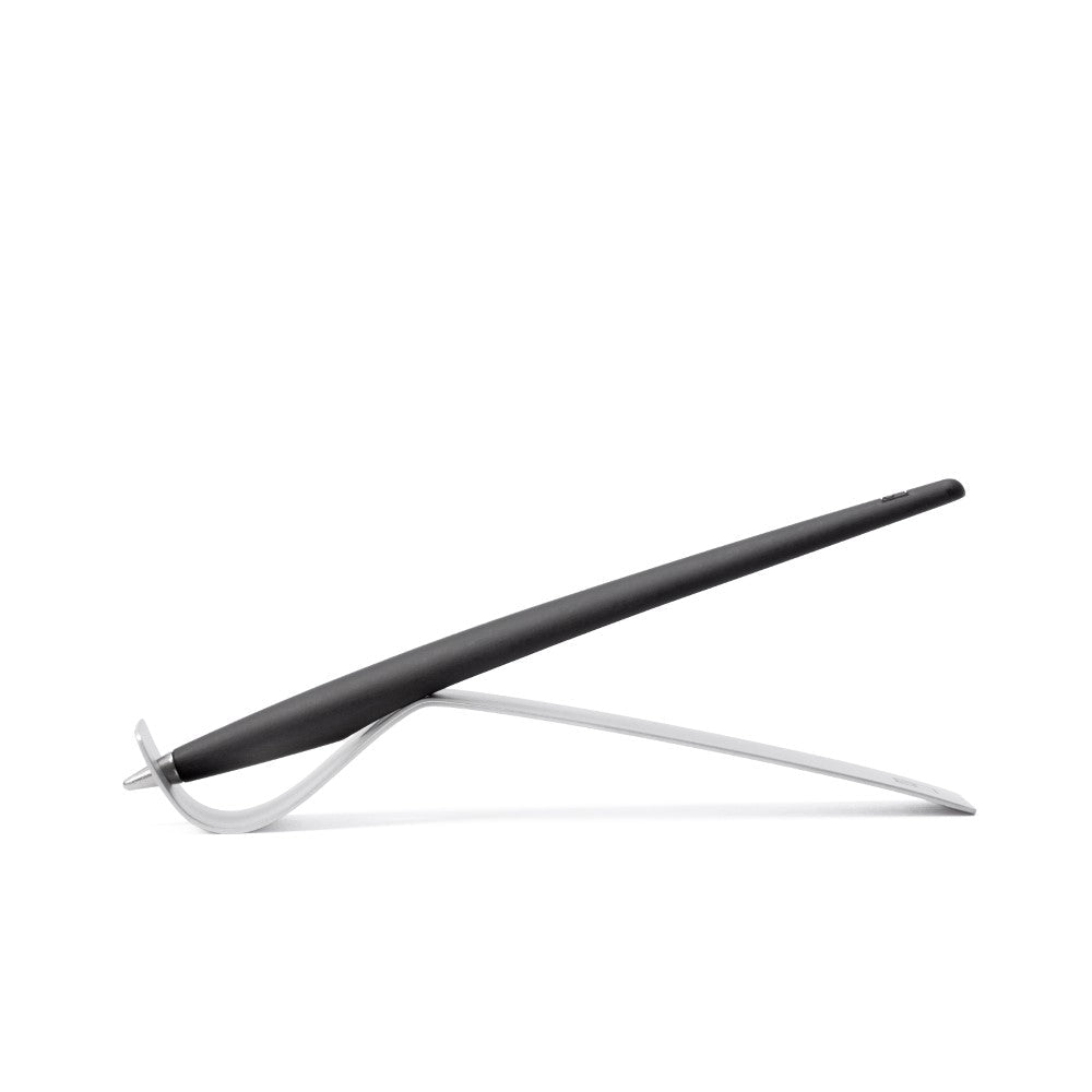 Pininfarina Shop - Penne e Stilo - Forever Piuma A Modern Classic – Stilo in Legno con Punta Ethergraf® e Base in Acciaio Satinato