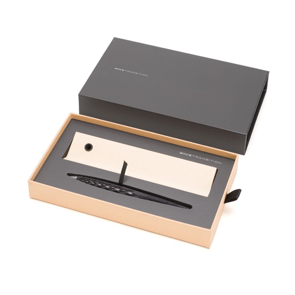 Pininfarina Shop - Penne e Stilo - Forever Wave Transition INK - penna a sfera in alluminio 3D con base in legno d'acero