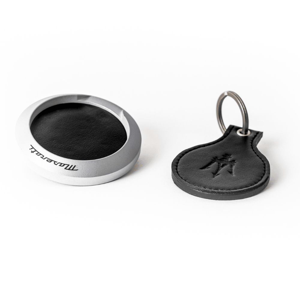 Pininfarina Shop - Portafogli e Portachiavi - Maserati Magnetic Keyring – Portachiavi Magnetico in Acciaio con Supporto da Parete
