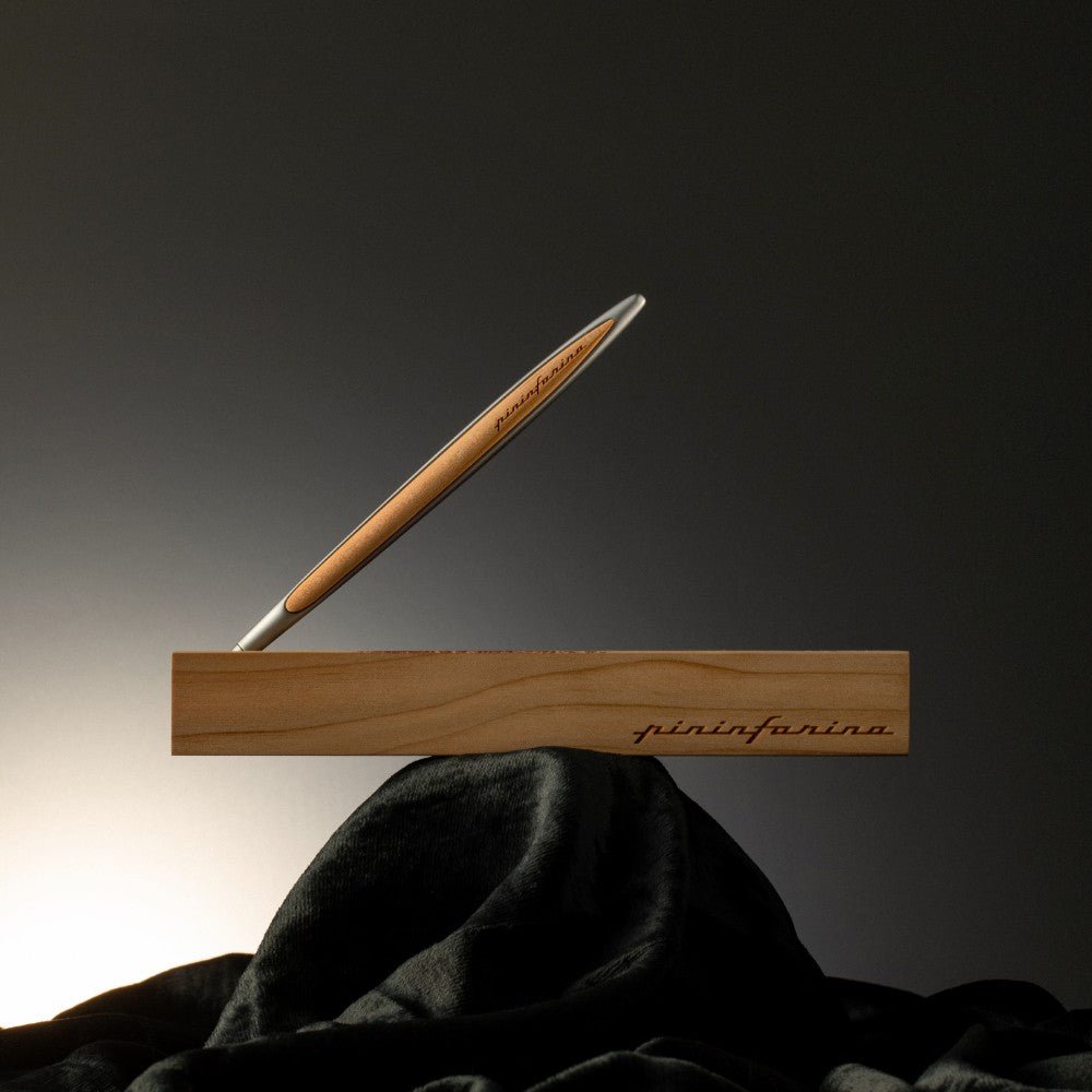 Pininfarina Shop - Penne e Stilo - Pininfarina Cambiano Dante 700th– Penna commemorativa con Punta Ethergraf e base in legno