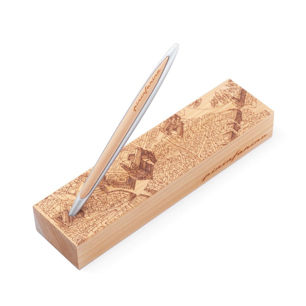 Pininfarina Shop - Penne e Stilo - Pininfarina Cambiano Italian Beauty – Stilo con Puntale Ethergraf e Supporto da Scrivania in Legno di Cedro