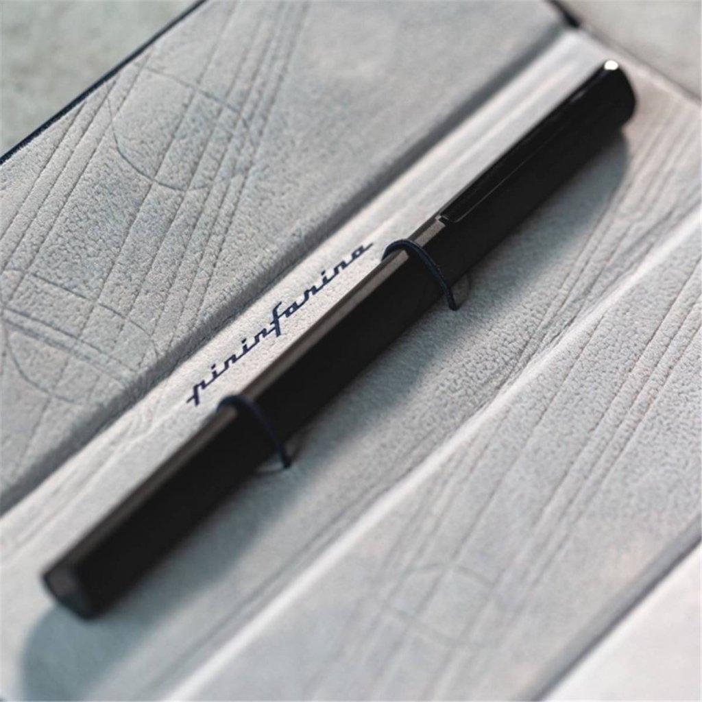 Pininfarina Shop - Penne e Stilo - Pininfarina PF ONE Ballpoint – Penna a sfera con punta retrattile e meccanismo twist